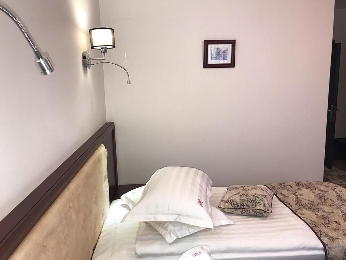 فندق Casa Pino براشوف المظهر الخارجي الصورة